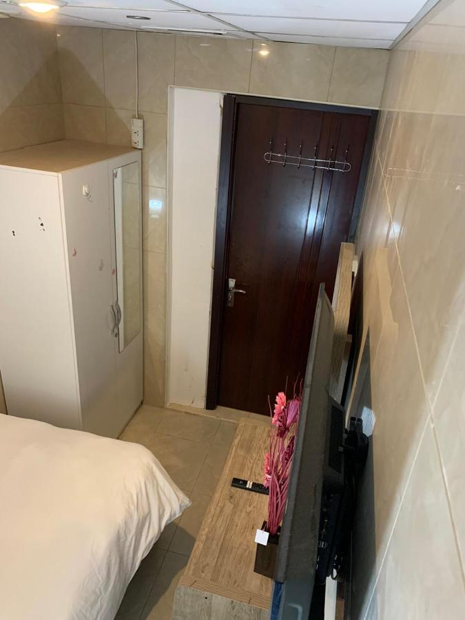 Homestay Small Budget For 'girls' Only In Dubai, Marina