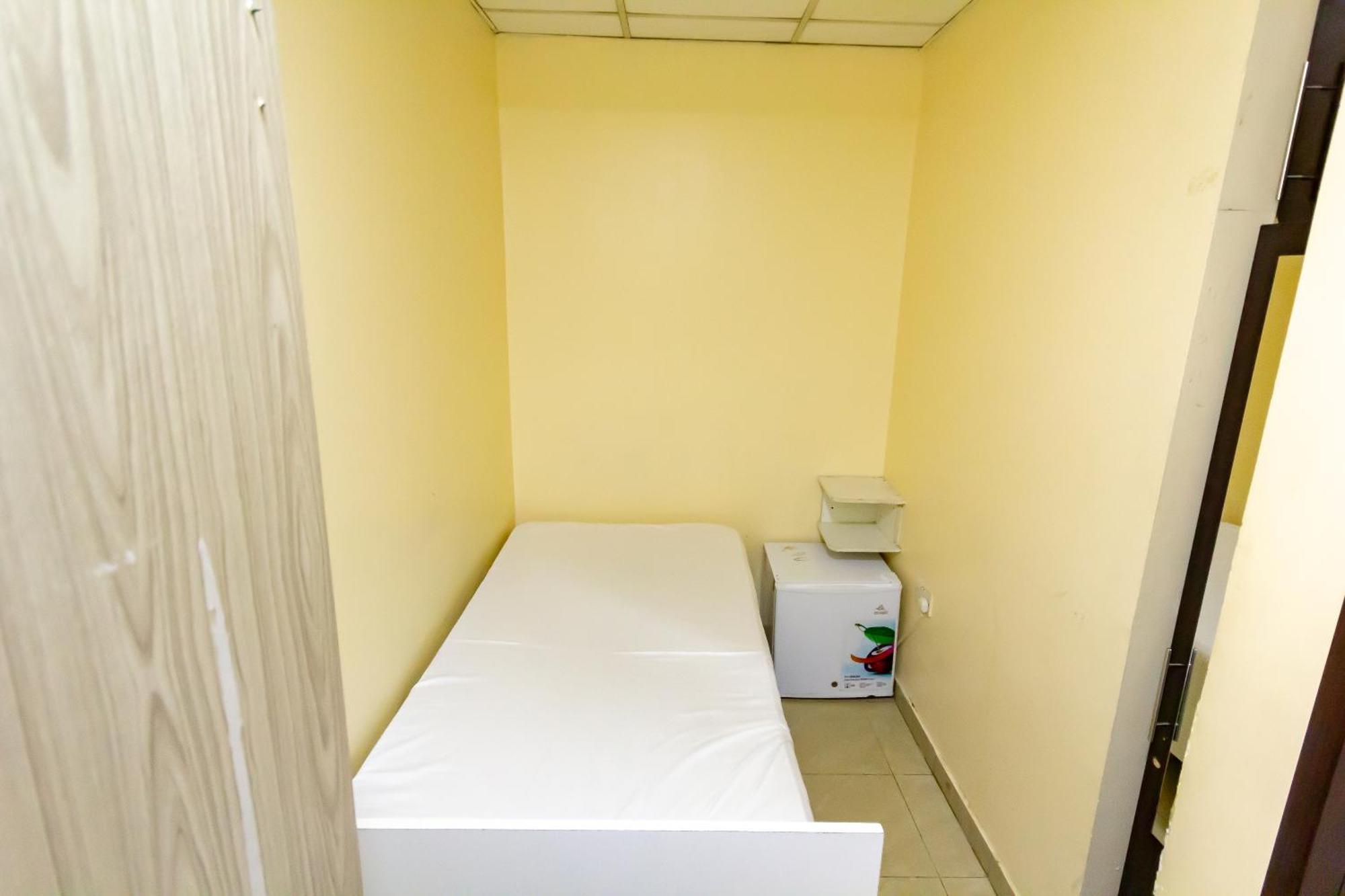 Small Budget For 'girls' Only In Dubai, Marina Homestay Dubai