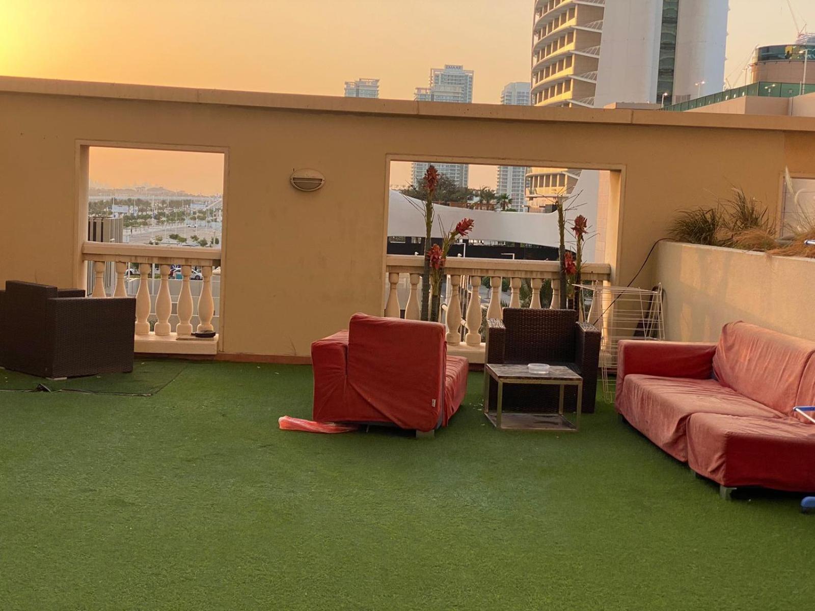 Small Budget For 'girls' Only In Dubai, Marina
