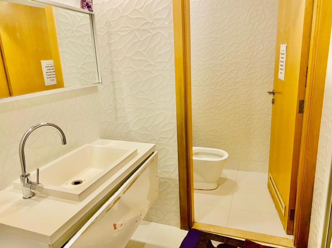 Small Budget For 'girls' Only In Dubai, Marina Homestay Dubai